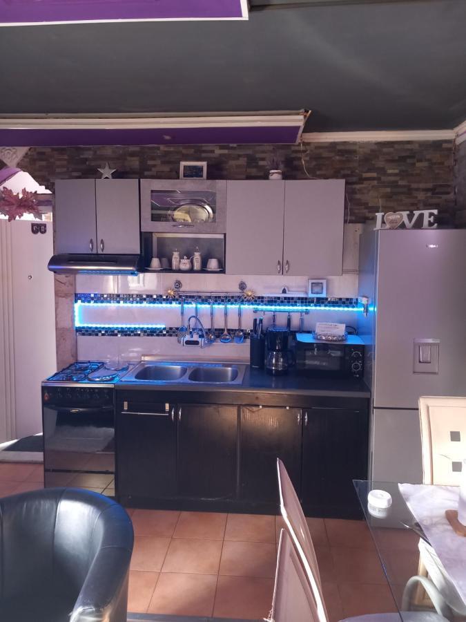 S-Type Apartment In The Center Split Bagian luar foto